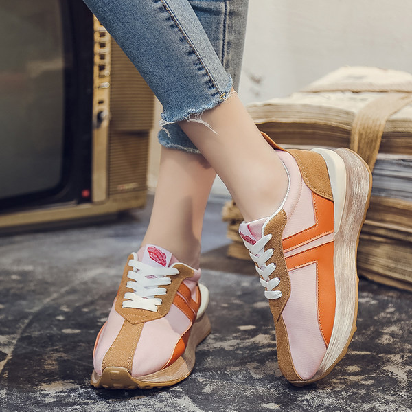 Öko-nahast ja kangast igapäevased tossud