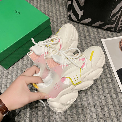 Sieviešu modernas kedas ar augstu raupju zoli