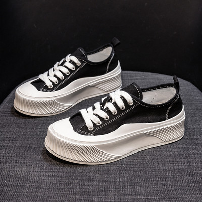 Sieviešu tekstila kedas ar 4 cm plakanu platformu