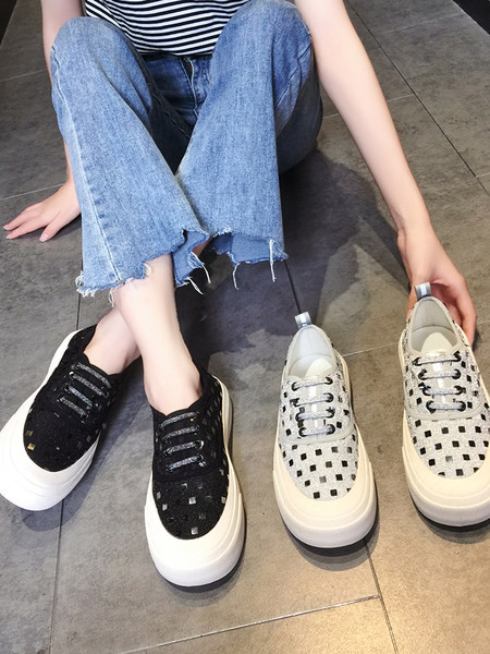 Audekla sieviešu kedas ar spīdīgu efektu