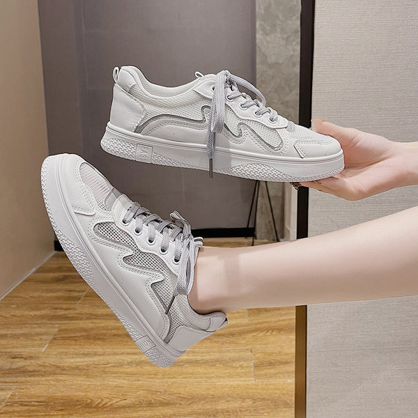 Γυναικεία αθλητικά παπούτσια με πλέγμα σε δύο χρώματα