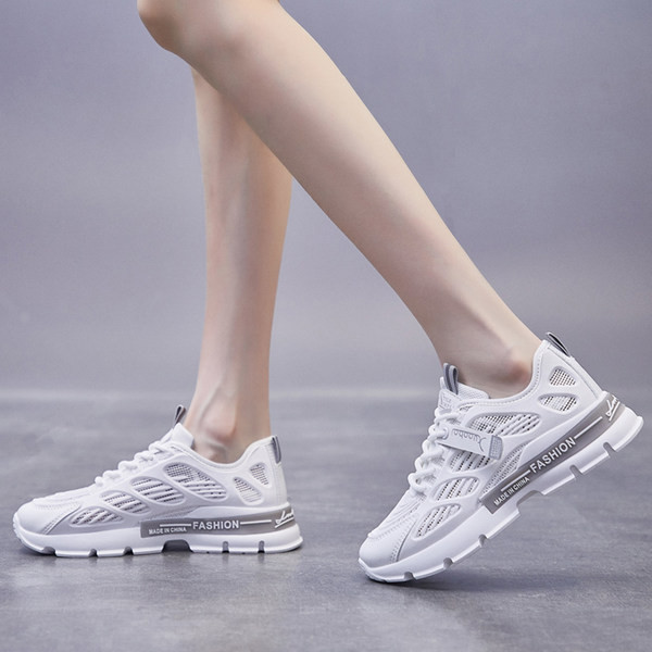 Νέο μοντέλοΓυναικεία casual αθλητικά  παπούτσια με κορδόνια