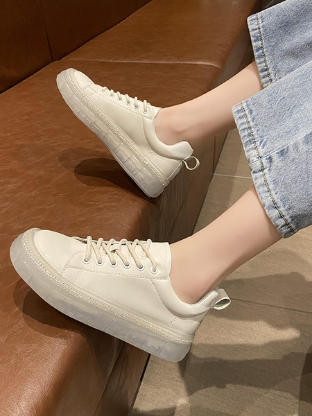 Γυναικεία αθλητικά παπούτσια με επίπεδη σόλα από σιλικόνη