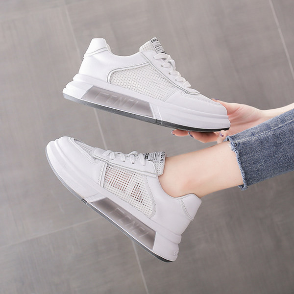 Νέο μοντέλο Γυναικεία casual αθλητικά  παπούτσια με επιγραφή και κορόνια