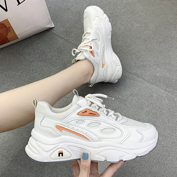 Jauns modernu kedu modelis ar augstu raupju zoli