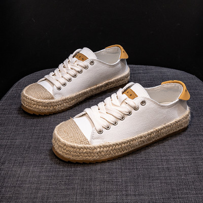 Πολύχρωμα γυναικεία αθλητικά παπούτσια από ύφασμα με επίπεδη σόλα