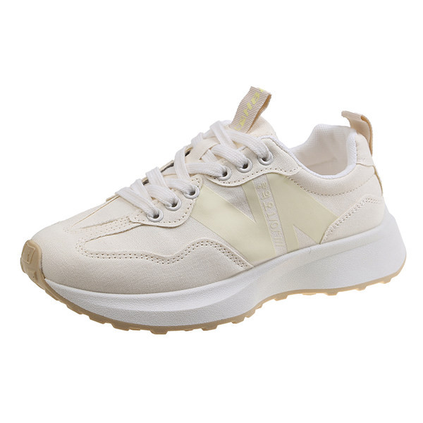 Novi model tenisica od eko brušene kože za sport i svakodnevni život