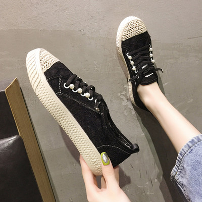 Sieviešu mežģīņu kedas ar plakanām zolēm