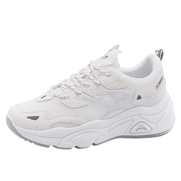 Ženske tenisice s grubim đonom i natpisom