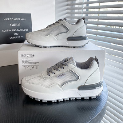 Jauns sieviešu kedu modelis ar plakanu zoli - divi modeļi