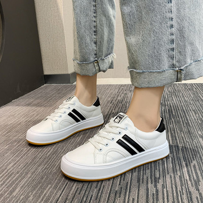 Lameda talla ja paeltega naiste tossud – kahte värvi