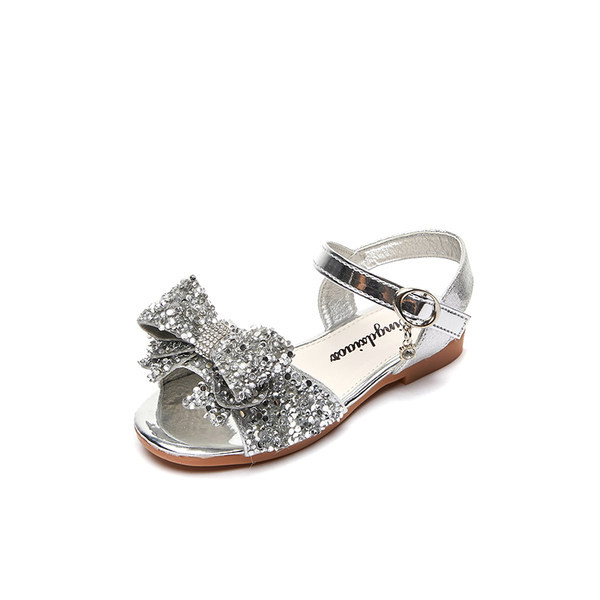 Μοντέρνα παιδικά γυαλιστερά σανδάλια με κορδέλα