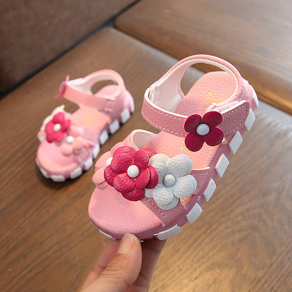 Έκο δερμάτινα παιδικά σανδάλια με λουλουδάτη διακόσμηση