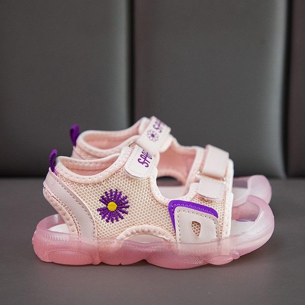 Uus mudel tikandi ja takjakinnitusega sandaalid tüdrukutele