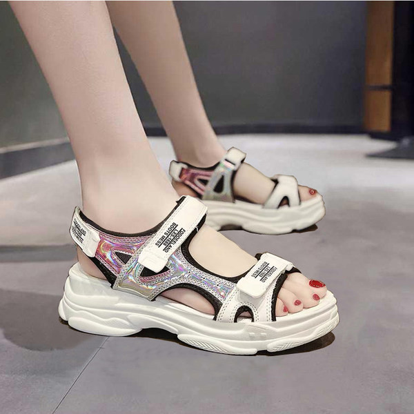 Ljetne sandale na čičak i brokat