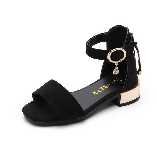 Naiste sandaalid takjakinnituse ja metallelemendiga