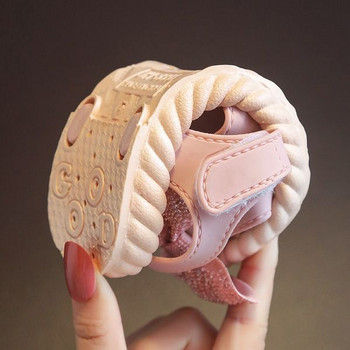 Нов модел плажни детски сандали от гумен материал с панделка и велкро закопчаване
