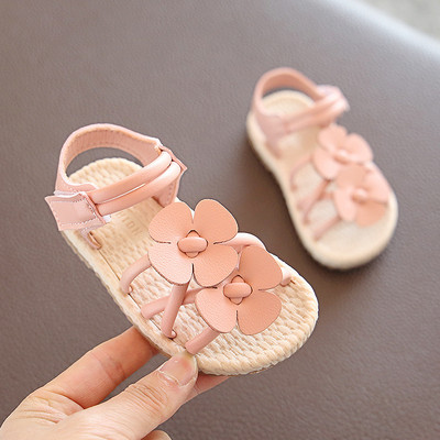 3D-lillede ja lameda tallaga vabaaja laste sandaalid