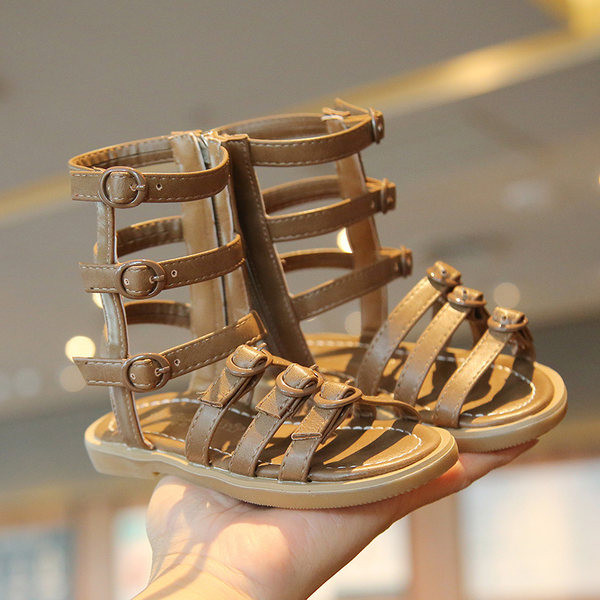 Dječje sandale od eko kože sa kopčama i patentnim zatvaračem