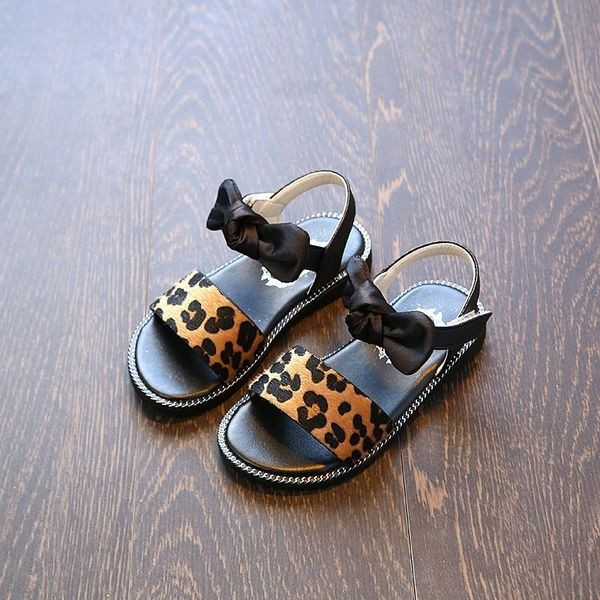 Νέο μοντέλο σανδάλια για κορίτσια σε διάφορα μοντέλα με κορδέλα 3D