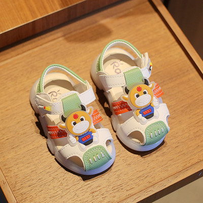 Bērnu ikdienas sandales ar uzlīmēm trīs krāsās