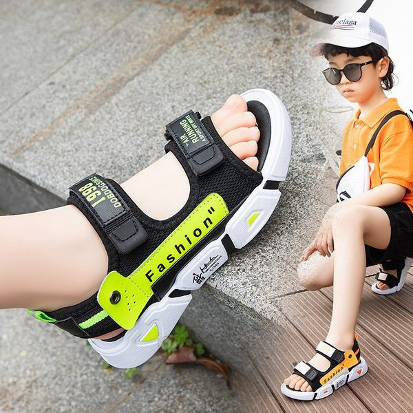 Vabaajakirjadega laste sandaalid tüdrukutele või poistele