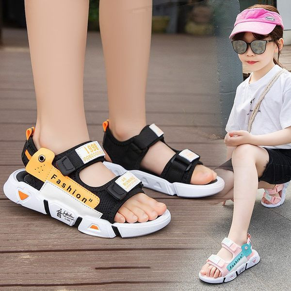 Vabaajakirjadega laste sandaalid tüdrukutele või poistele