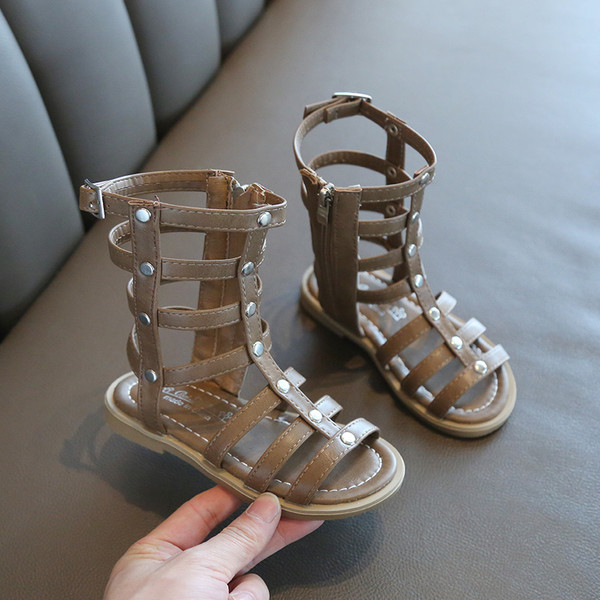 Moderne dječje kožne sandale s patentnim zatvaračem