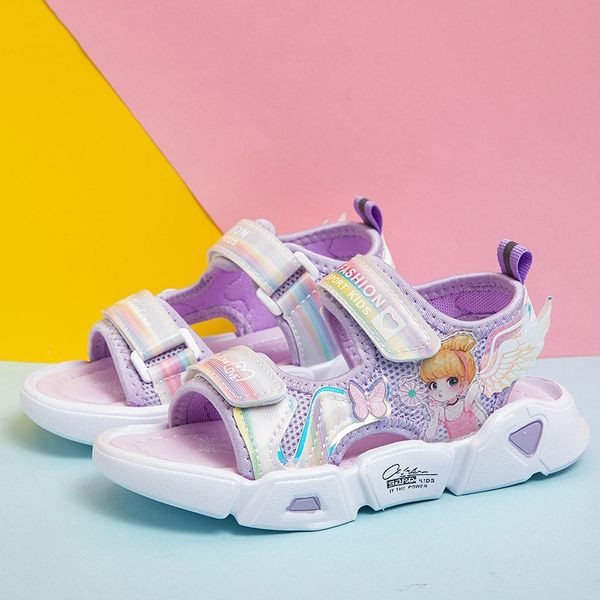 3D elemendi ja krobelise tallaga vabaaja laste sandaalid