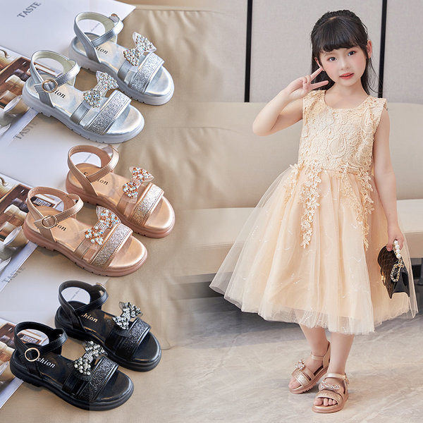 Särava efektiga laste sandaalid tüdrukutele