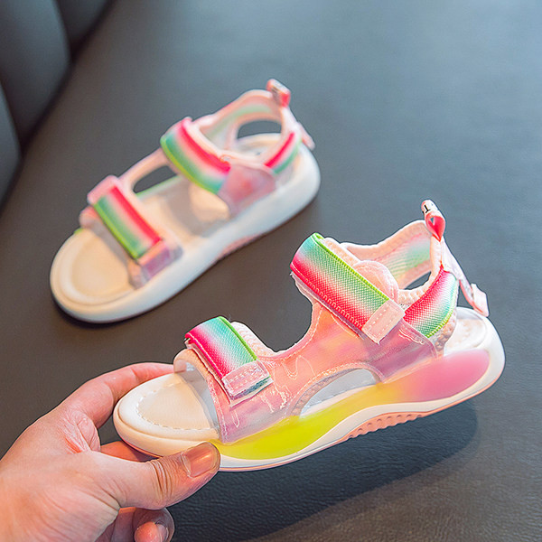 Jauns tekstila sandaļu modelis ar velcro