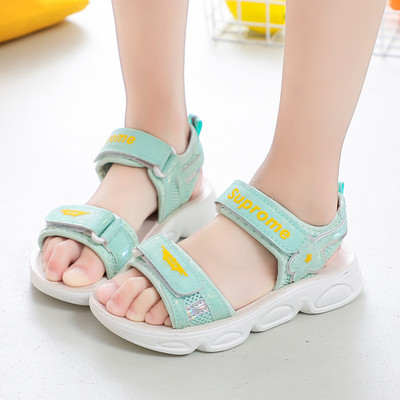 Kareda talla ja takjapaelaga suviste sandaalide uus mudel