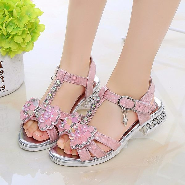 Jauns bērnu sandaļu modelis ar akmentiņiem un pērlēm meitenēm