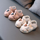 Dječje sandale za djevojčice od eko kože sa naljepnicama