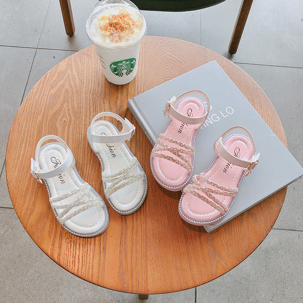 Μοντέρνα παιδικά σανδάλια με αγκράφα και διακοσμητικές  πέτρες