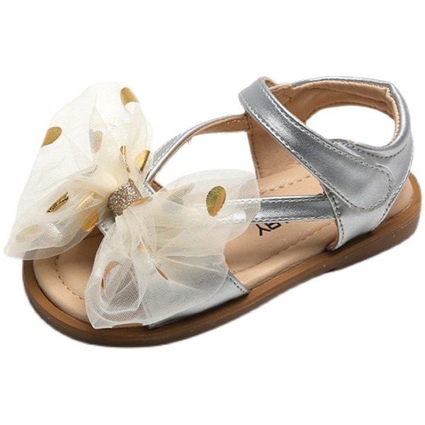 Bērnu sandales ar plakanu zoli un zīmogu lenti