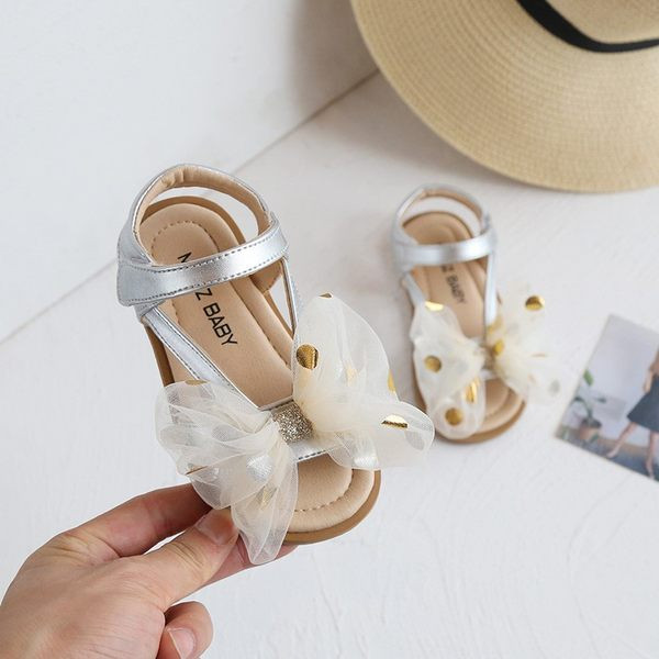 Bērnu sandales ar plakanu zoli un zīmogu lenti