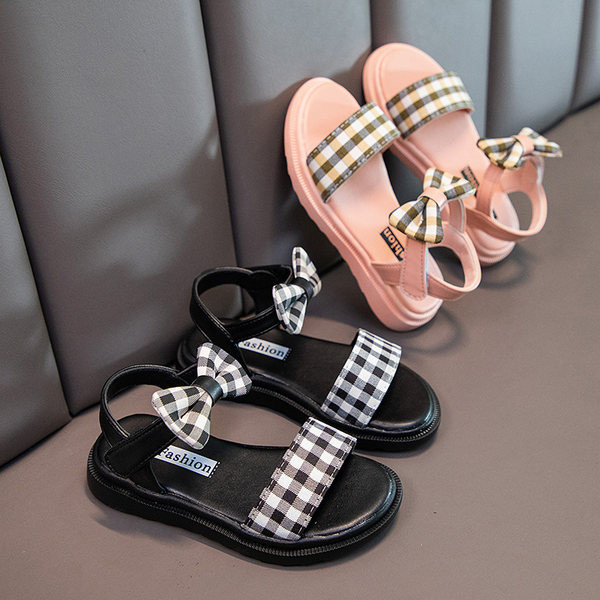 Dječje karirane sandale s trakom