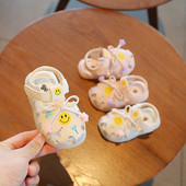 Bērnu sandales divās krāsās ar uzlīmēm