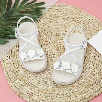 Lameda talla ja nahast rihmadega laste sandaalid