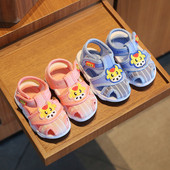 Dječje sandale s aplikacijom u plavoj i rozoj boji