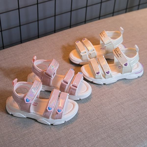 Σπορ-casual σανδάλια για κορίτσια με στερέωση velcro