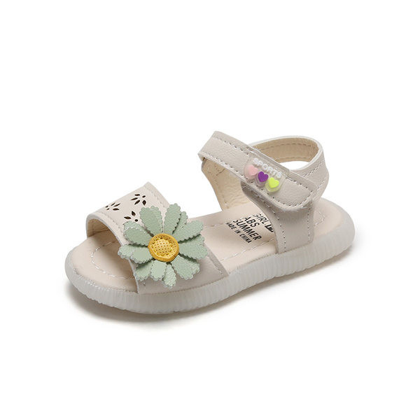 Παιδικά σανδάλια με τρισδιάστατο στοιχείο σε δύο χρώματα