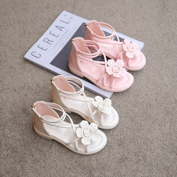 Laste lukuga kunstnahast sandaalid