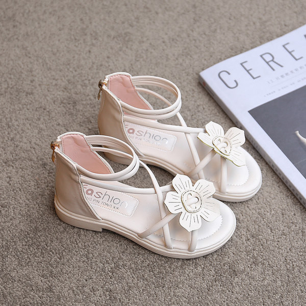 Laste lukuga kunstnahast sandaalid