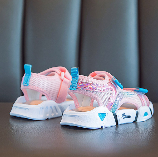 Παιδικά σπορ και περιστασιακά σανδάλια από ύφασμα 