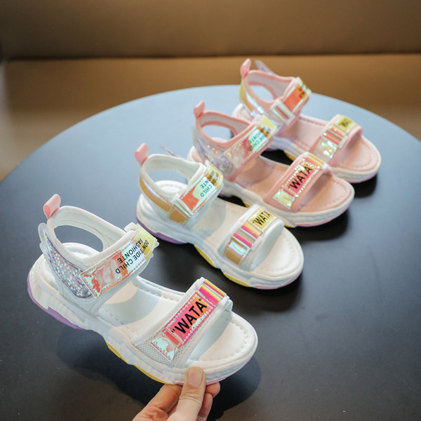 Σπορ-καθημερινά σανδάλια για κορίτσια με λουράκια βελκρό σε λευκό και ροζ χρώμα