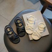 Moderne sandale od umjetne kože s tankim remenčićima