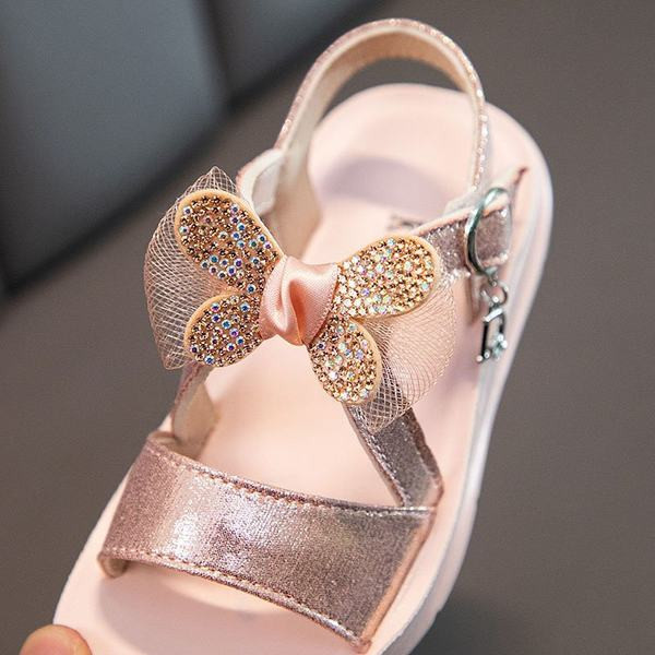 Μοντέρνα παιδικά σανδάλια από οικολογικό δέρμα με επίπεδη σόλα για κορίτσια