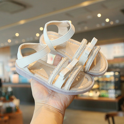 Laste kunstnahast paelaga sandaalid